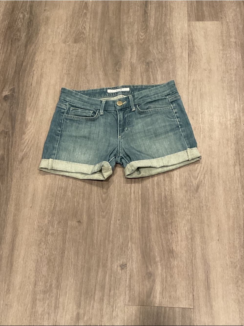Joe's Jeans Women's Rolled Cuff Denim Shorts - Medium Blue